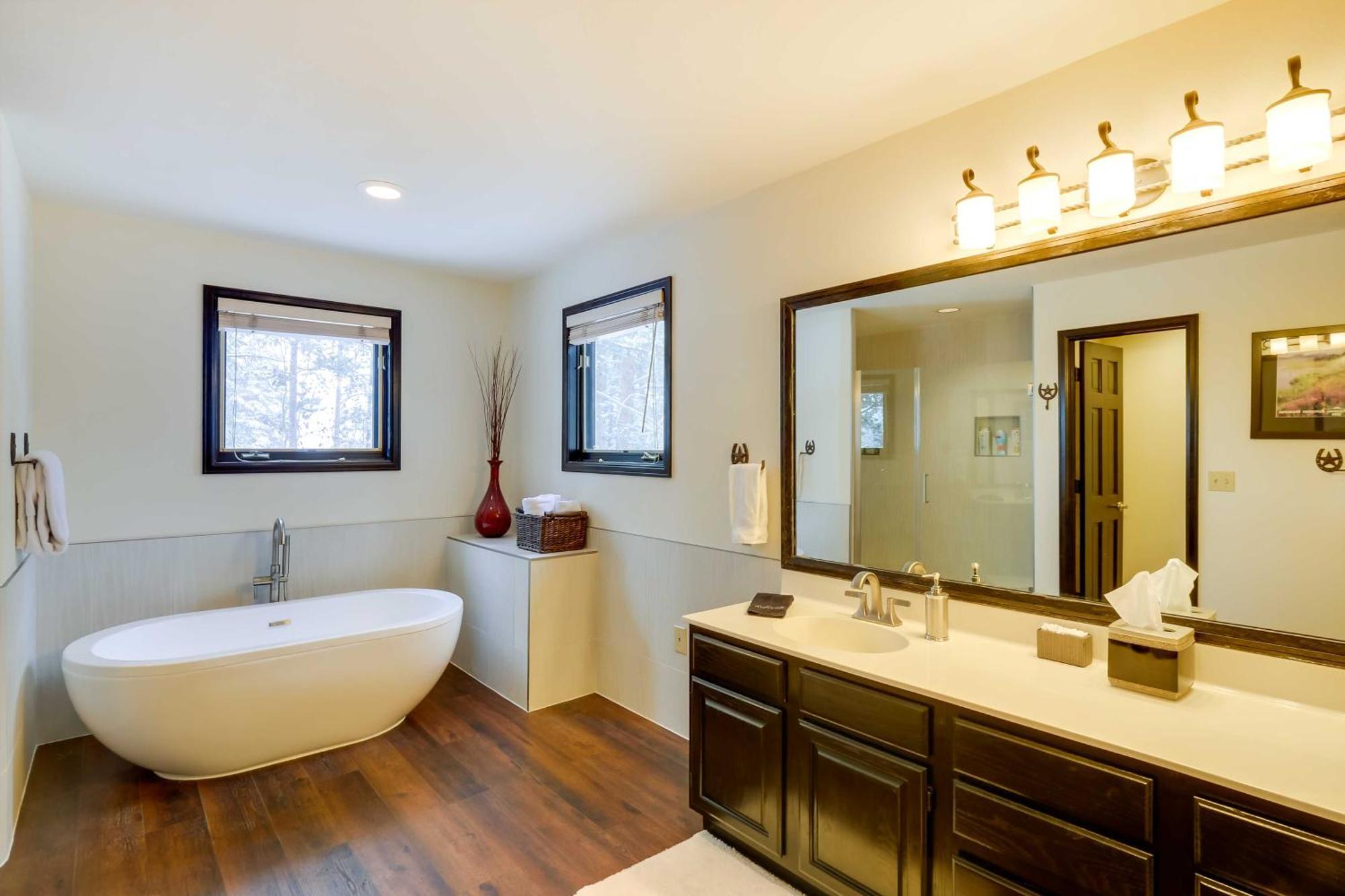 Idyllic Forested Breck Home Hot Tub And Ski Shuttle Breckenridge Exterior photo